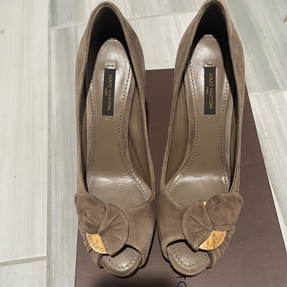 Louis Vuitton heels goat suede, calf suede and Nubuck leather size 35 1/2 size 6 - Picture 3 of 6